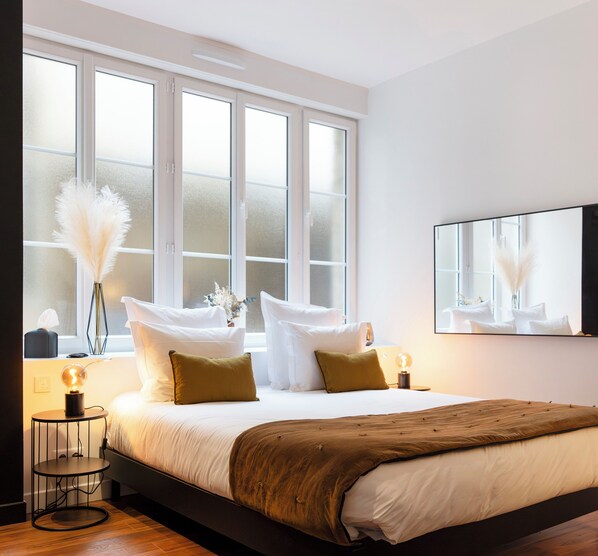 1 chambre, fer et planche à repasser, lit parapluie, Wi-Fi