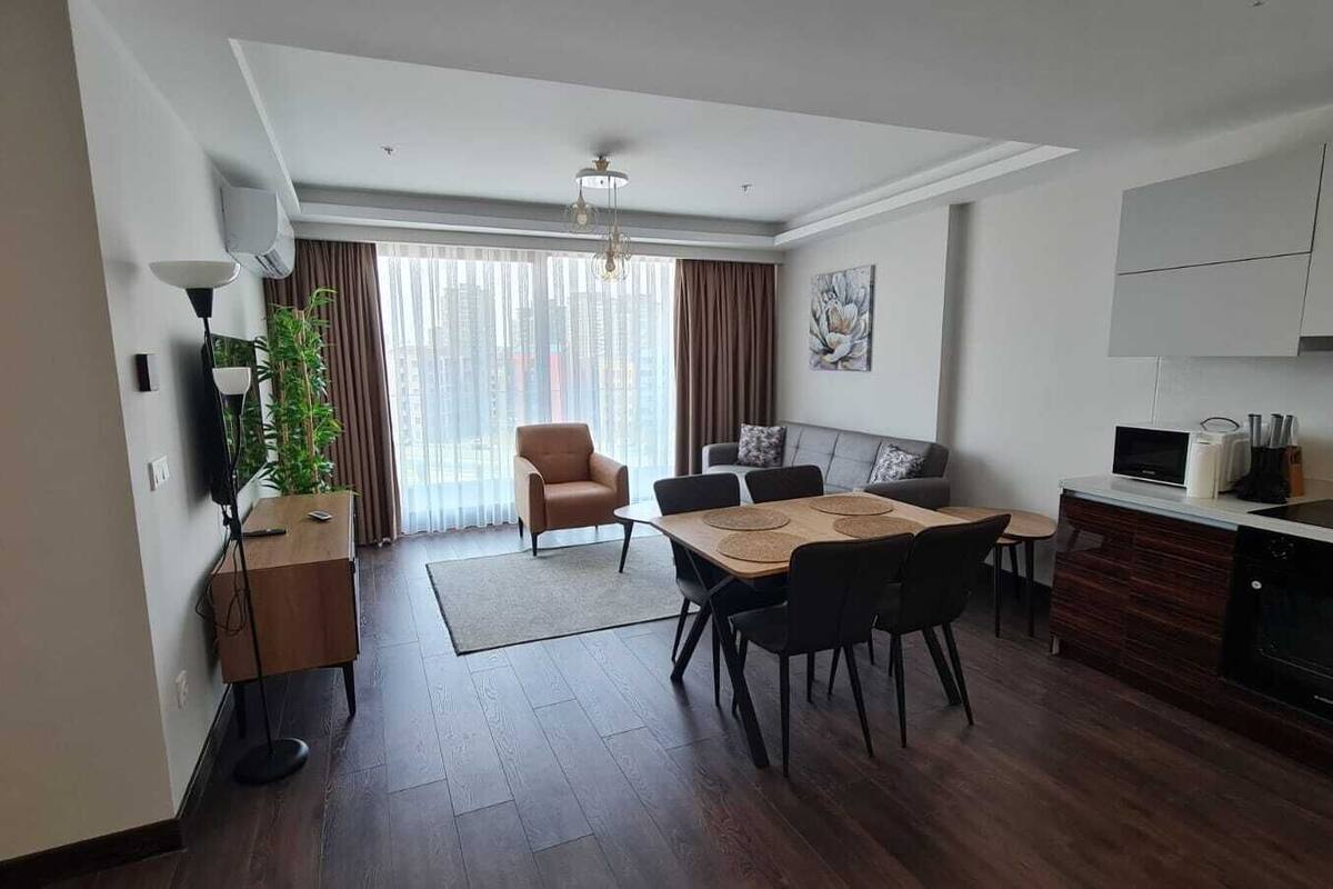 Deluxe Apart Daire | Odada kasa, güneşlik/perde, ütü/ütü masası, ücretsiz kablosuz İnternet 