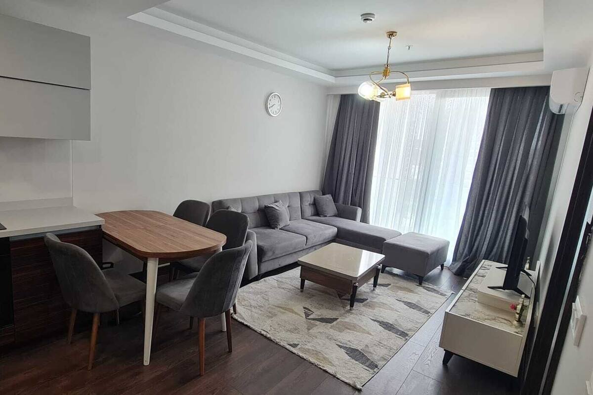 Comfort Apart Daire | Odada kasa, güneşlik/perde, ütü/ütü masası, ücretsiz kablosuz İnternet 