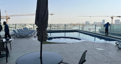 oasis tower family apartment 2404