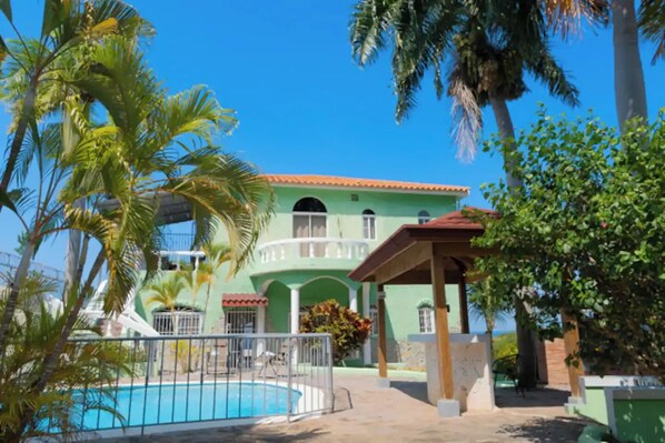 Piscina externa
