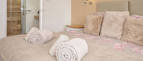 2 chambres, décoration personnalisée, ameublement personnalisé