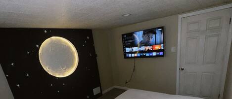 3 dormitoris, planxa i posts de planxar, wifi i roba de llit