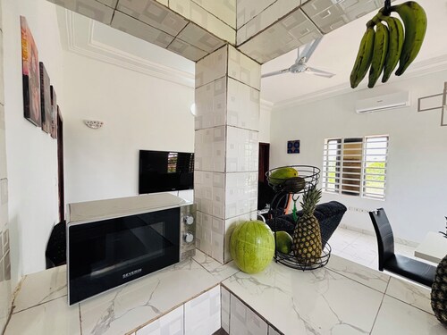  Appartement charmant et cosy à Calavi-Akassato_V1