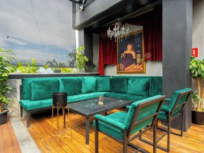 Chambre Double Deluxe | Terrasse/Patio