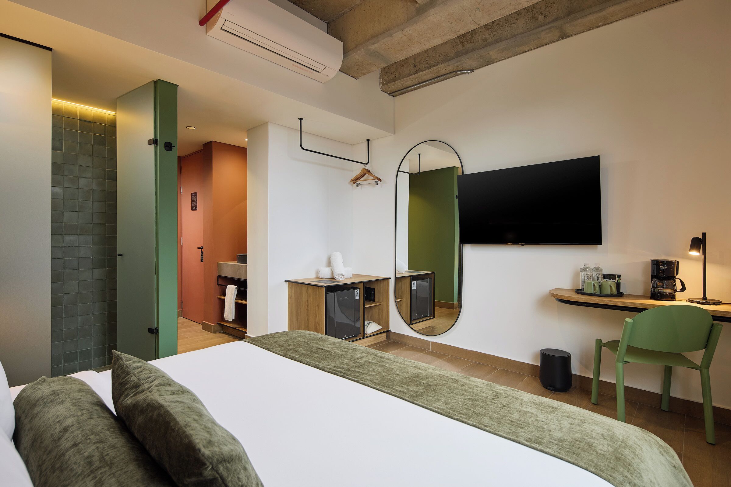 Photo - Hunters Hotel by Jalo