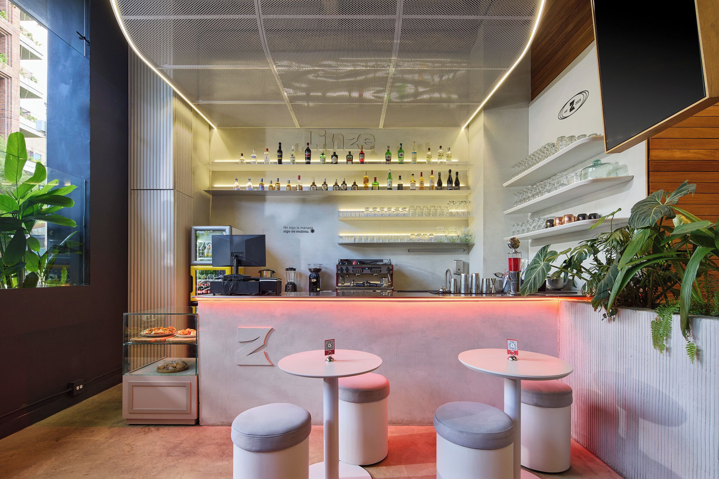 Photo - Hunters Hotel by Jalo