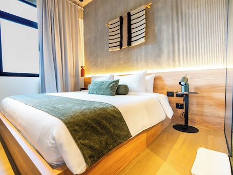 Deluxe Double Room | In-room safe, blackout drapes, iron/ironing board