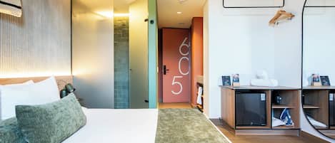 Deluxe-Doppelzimmer | Zimmersafe, Verdunkelungsvorhänge, Bügeleisen/Bügelbrett