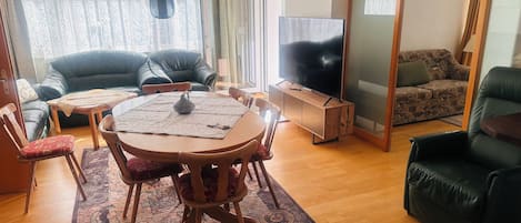 智能電視、壁爐