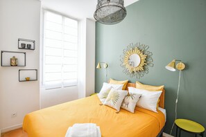 1 Schlafzimmer, Bügeleisen/Bügelbrett, Bettwäsche