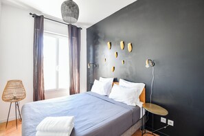 2 Schlafzimmer, Bügeleisen/Bügelbrett, Bettwäsche