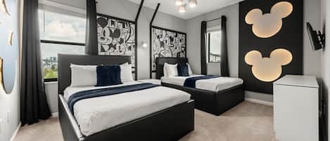 12 habitaciones, tabla de planchar con plancha, wifi y ropa de cama