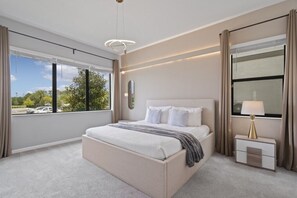 12 bedrooms, iron/ironing board, WiFi, bed sheets