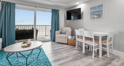Summit 1BR-Sleeps 5-Includes Beach Service Chairs for Spring - Fall 2025!