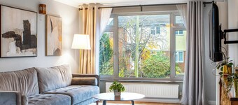 4 bedroom accommodation in Salisbury, near Dorset