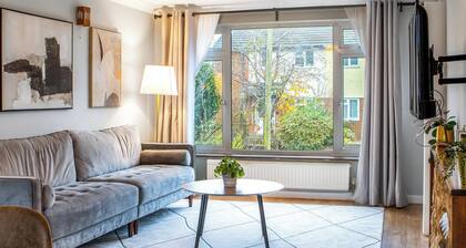 4 bedroom accommodation in Salisbury, near Dorset
