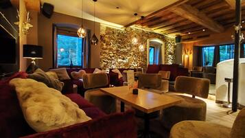 Lobby-Lounge
