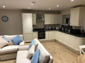 Cottage | Living area