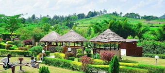 Rosa Gardens Hotel