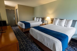 Double Room, 2 Double Beds | In-room safe, free WiFi