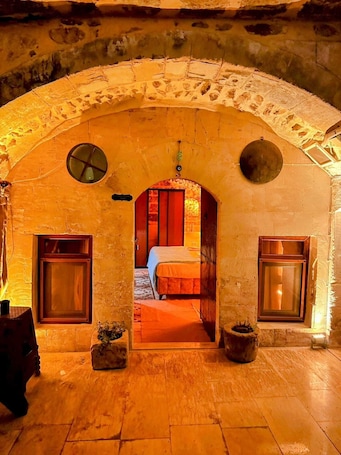 Wifi gratis . Aydın bey konağı