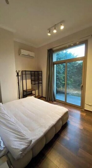 4 camere, Wi-Fi, lenzuola