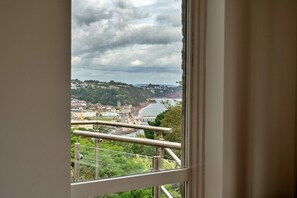Cottage | Balcony - Cottage in Coastal Town of Shaldon (Teignmouth)