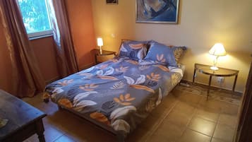 1 Schlafzimmer, Bügeleisen/Bügelbrett, kostenloses WLAN, Bettwäsche