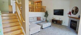 All Included & All Furnished 2 bed 2 bath Condo Ready to Move in!