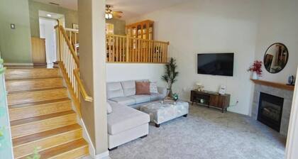 All Included & All Furnished 2 bed 2 bath Condo Ready to Move in!