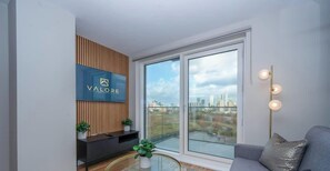 Fernseher, Arbeitsbereiche