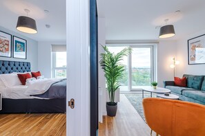 2 Schlafzimmer, Bügeleisen/Bügelbrett, WLAN, Bettwäsche