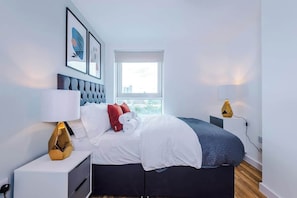 2 bedrooms, iron/ironing board, travel cot, WiFi