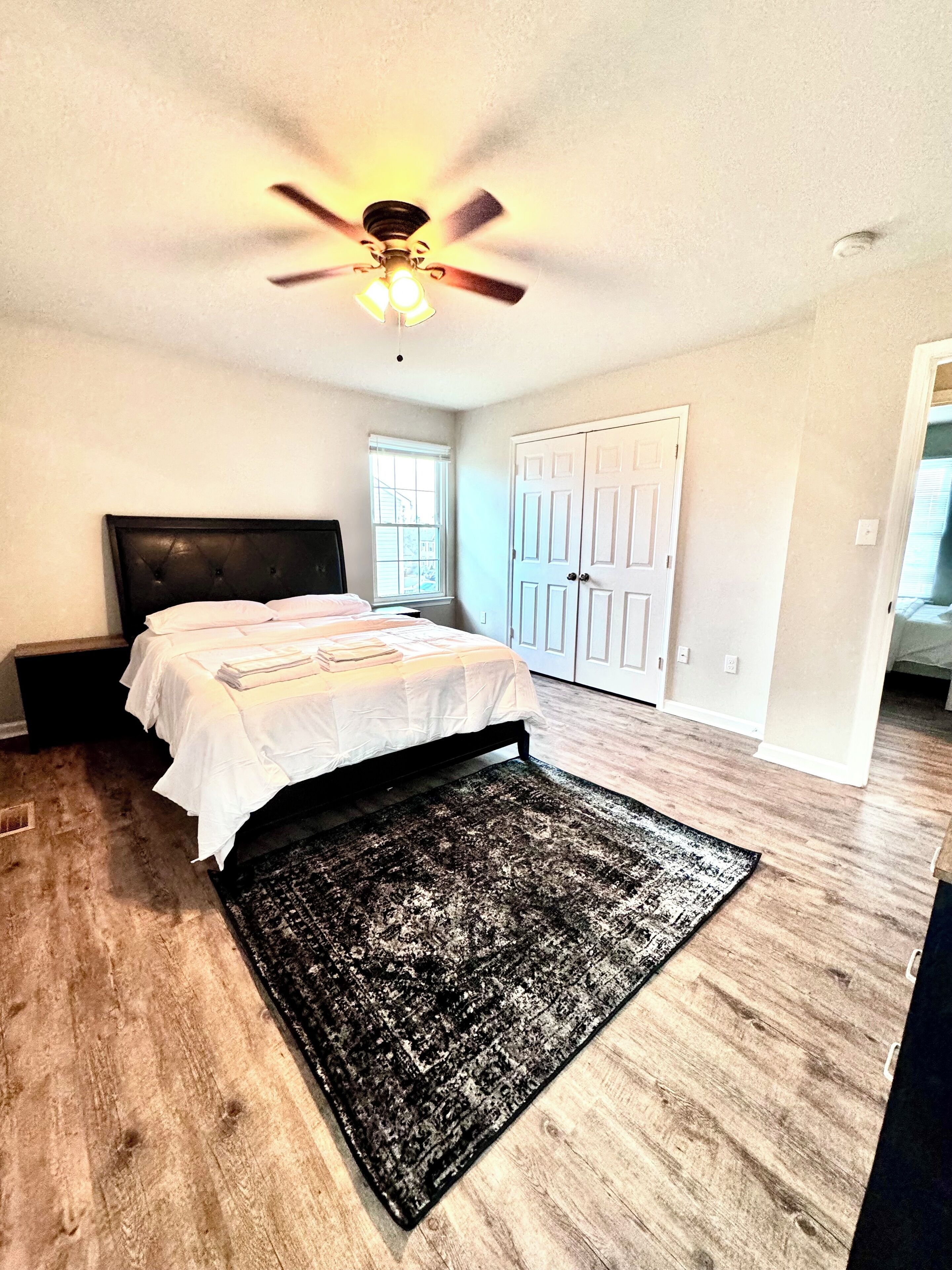 5 bedrooms, free WiFi