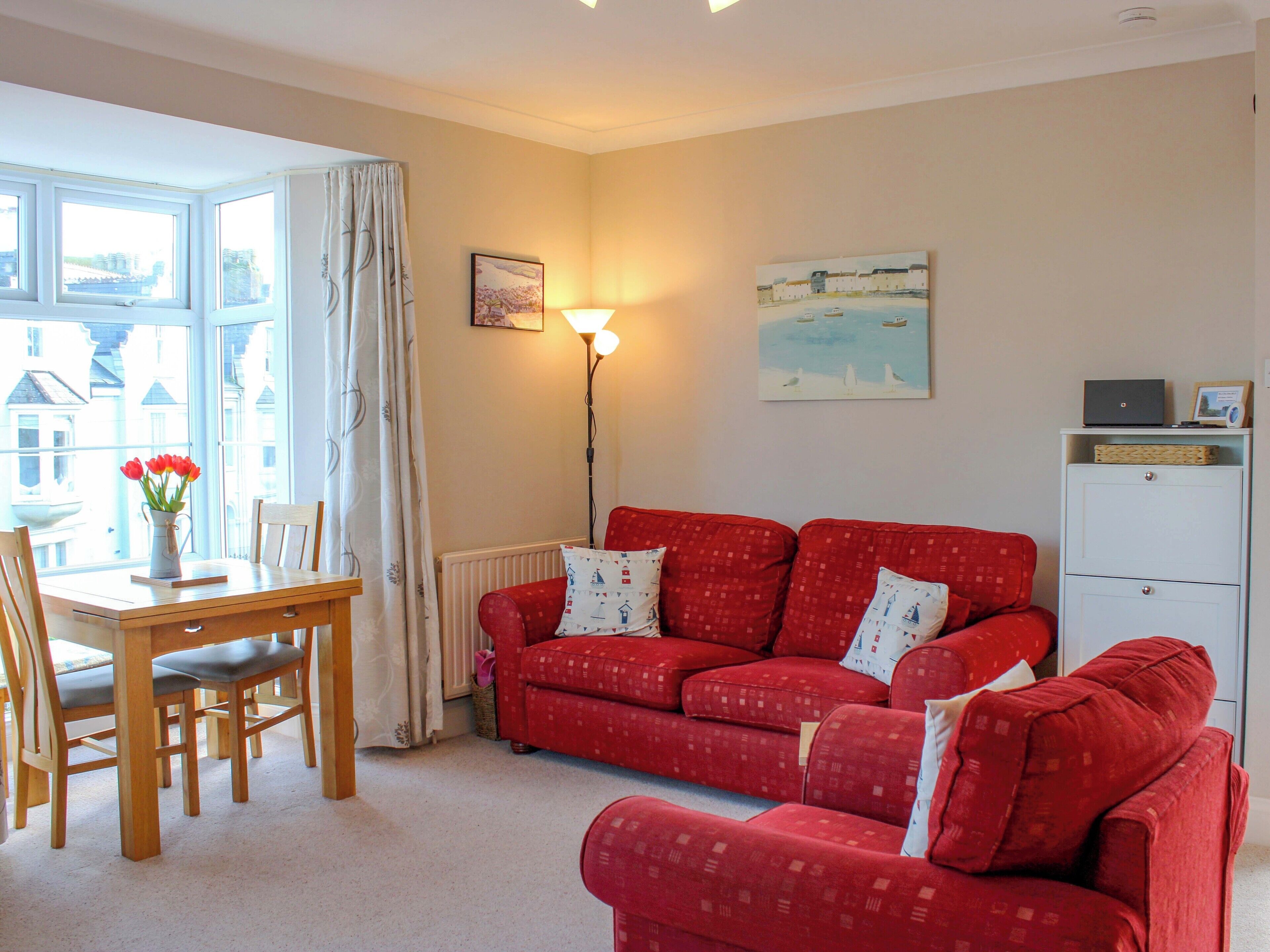 Cottage | Living area