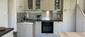Penty bigouden, Close to the port of Kerity and beaches Ideal for families.
