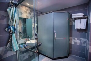 Bathroom - Mengxiyuan Resort Hotel (Zhangjiajie)