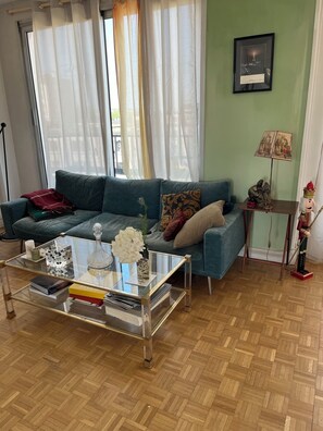 Living area - Spacious apartment bathed in light (Paris)