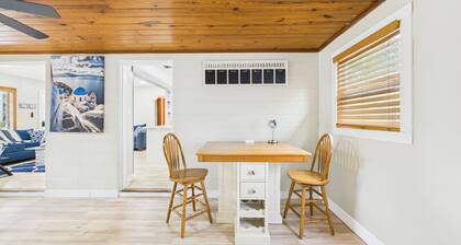 Charming 3-bedroom house with AC, WiFi in fantastic Melbourne