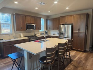 Frigorífico y horno