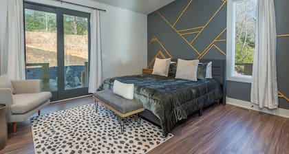 Modern Forest Retreat Sauna Fireplace Views