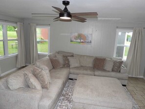 Smart TV, fireplace, video games