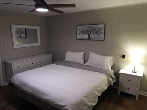 4 bedrooms, iron/ironing board, free WiFi, bed sheets