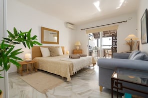 Room - Mairena 23 - Sea view apartment (Ojen)