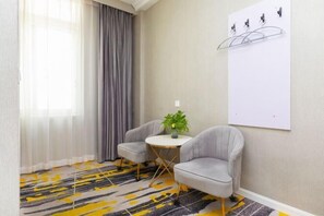 Room - Colorful Art Hotel Shanghai (Shanghai)