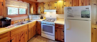 Rough Cut Lodge - Birch Cabin