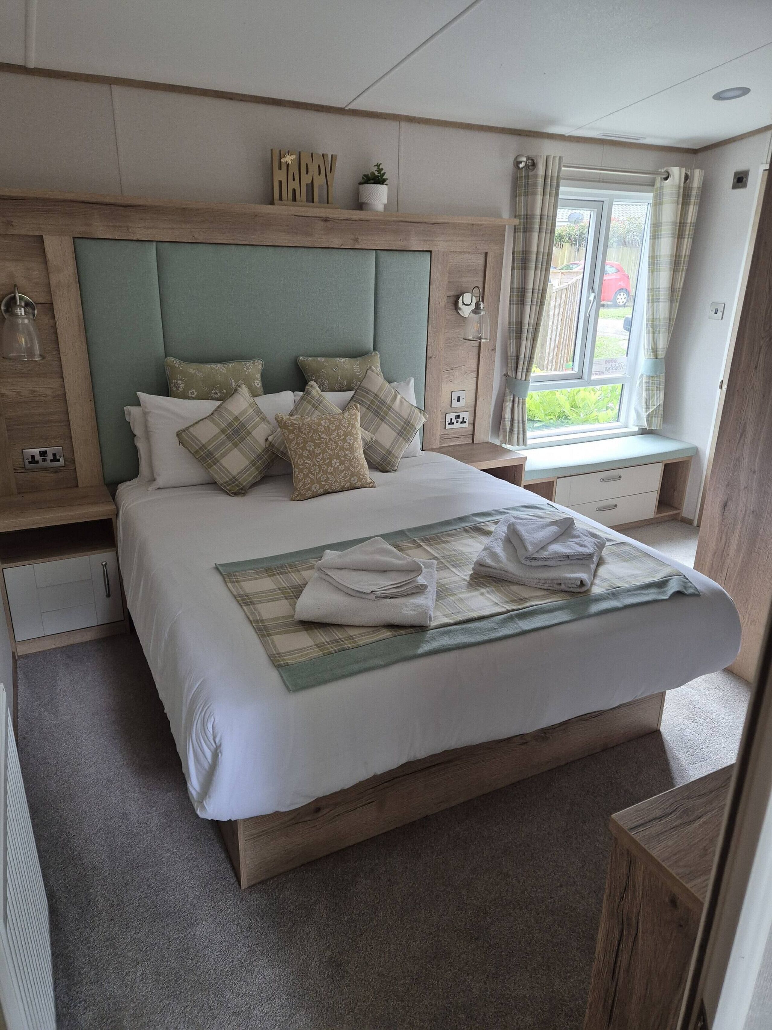 2 chambres, lit parapluie, Wi-Fi gratuit, draps fournis