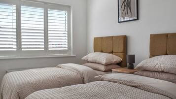 2 bedrooms, free WiFi, bed sheets