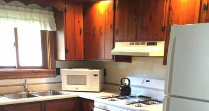 Rough Cut Lodge - Hickory Cabin